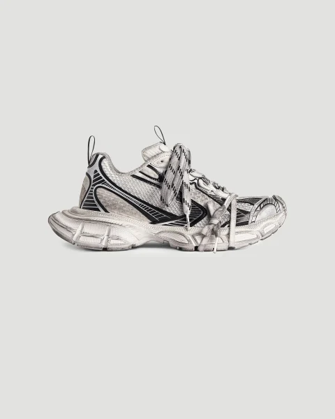 Women's 3XL Sneakers in Egg Shell