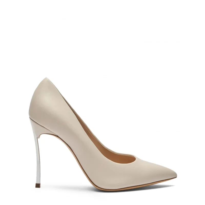 Дамски бежови обувки с ток "Blade" Casadei