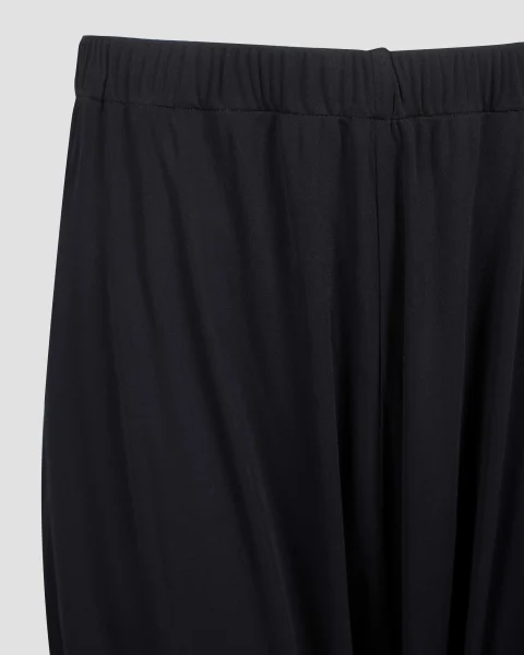 Nevia Pant in Black — снимка 2