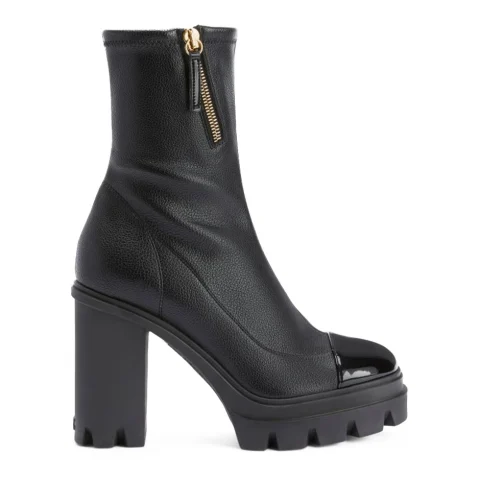 Дамски боти с лачено бомбе Giuseppe Zanotti
