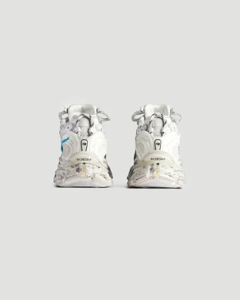 Runner Graffiti Sneaker in White and Blue — снимка 5