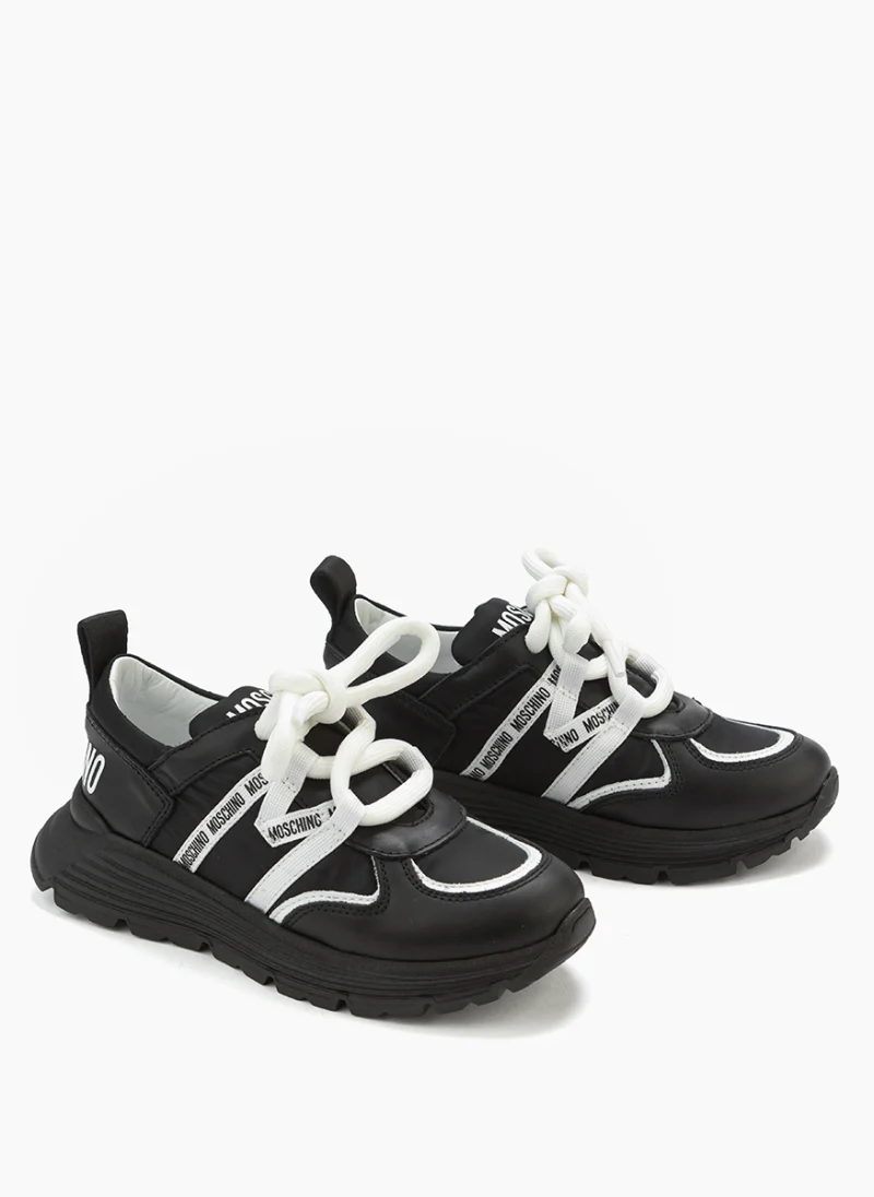 Кецове с контрастни детайли Moschino Kids — снимка 2