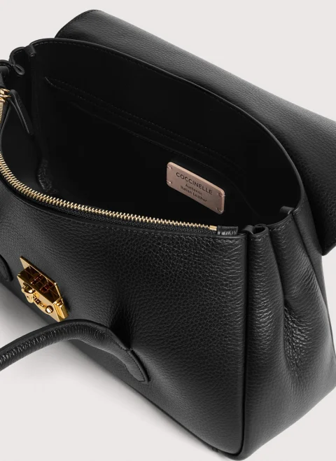 Кожена чанта Coccinelle C-Me Lock large — снимка 8