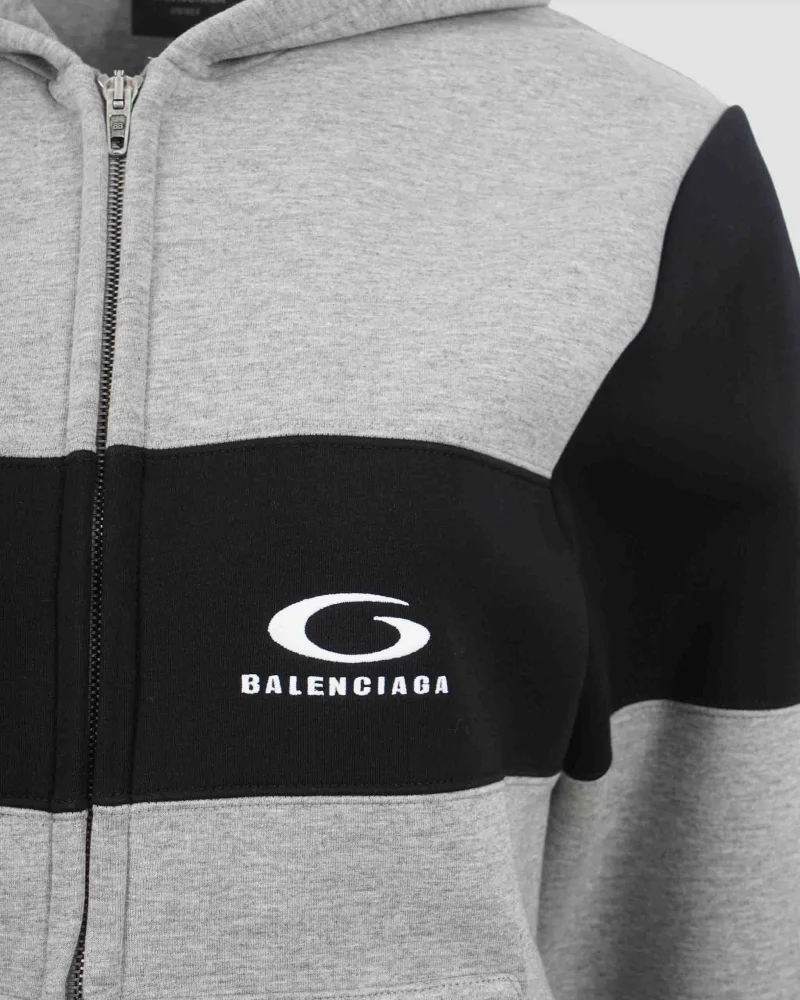 Zip-Up Hoodie in Grey and Black — снимка 2