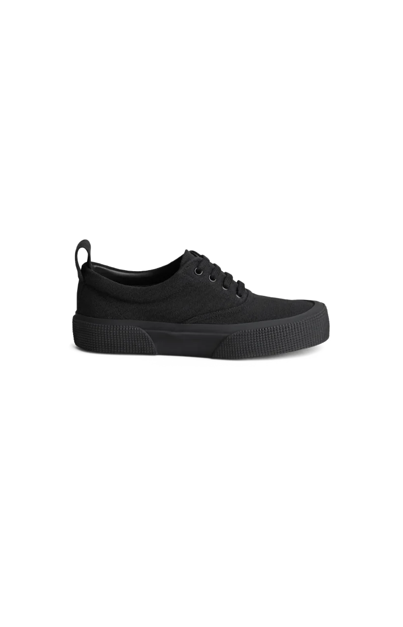 Plimsole in Black