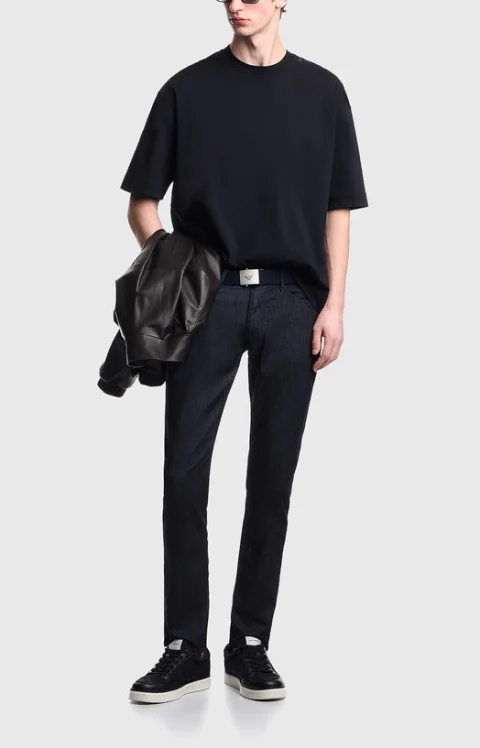 Памучна тениска с релефно лого — снимка 3