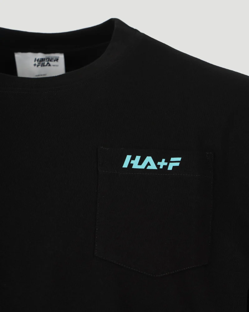 Logo Print T-Shirt in Black — снимка 3