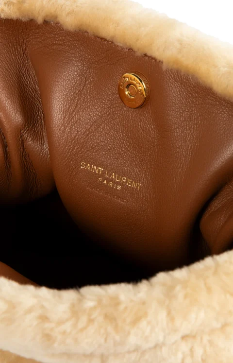 Jamie Shearling Mini Shoulder Pouch in Natural — снимка 4