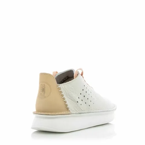 Дамски Ежедневни CLARKS – 26170419 VELHILL ETCH OFF WHITE — снимка 2