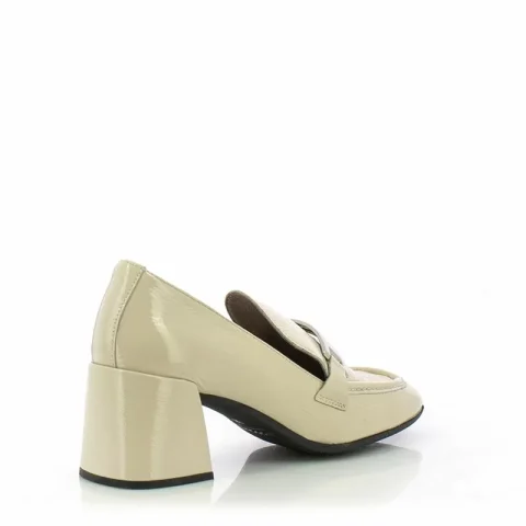 Токчета WONDERS – H-6603 AURA LACK CREAM — снимка 2