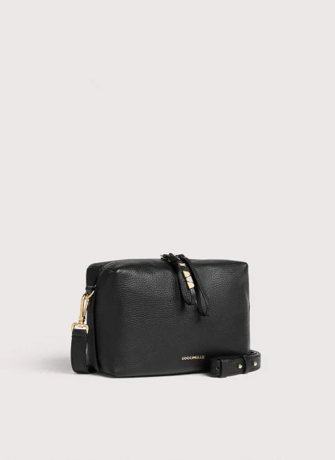 Мини чанта Coccinelle Nory Small — снимка 11
