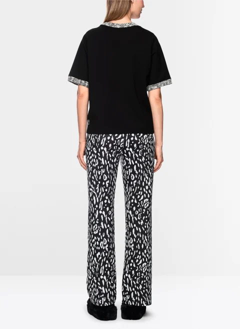 Тишърт с детайли от букле Marc Cain Sports — снимка 3
