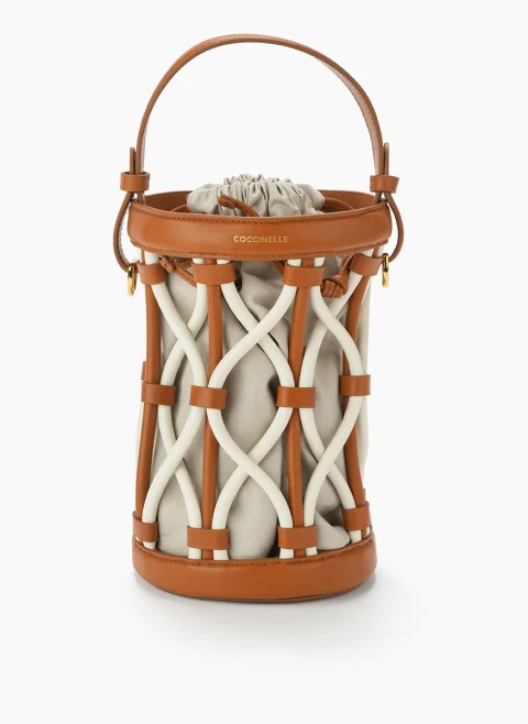Чанта 'Bucket bag' Coccinelle Koi Crab Pearl