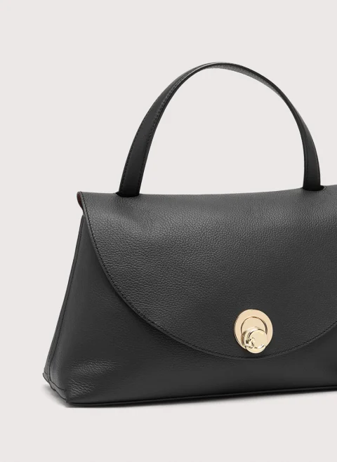 Кожена чанта Coccinelle Nikla Medium — снимка 7