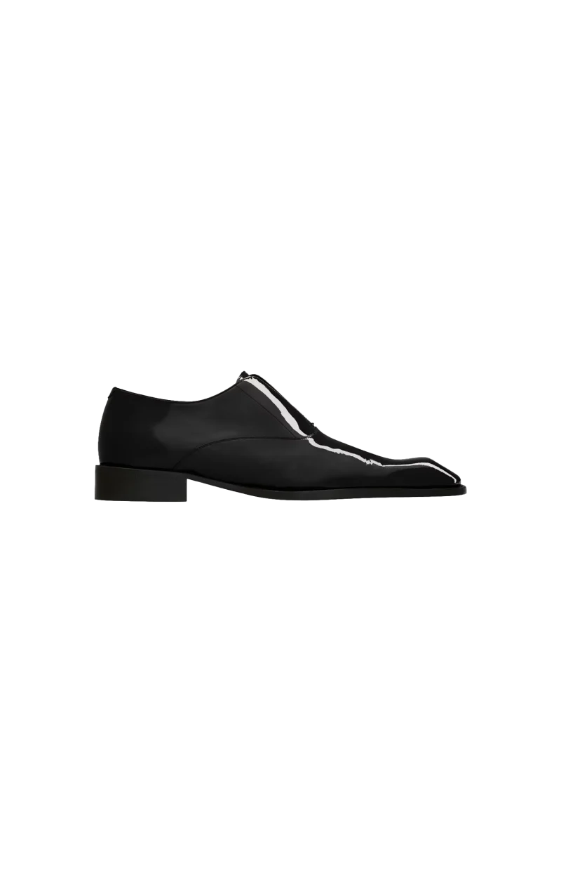 Milton Slip-On Oxfords in Patent Leather in Black
