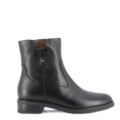 Дамски Равни Боти WONDERS – C-5481 ROCIO ISY NEGRO