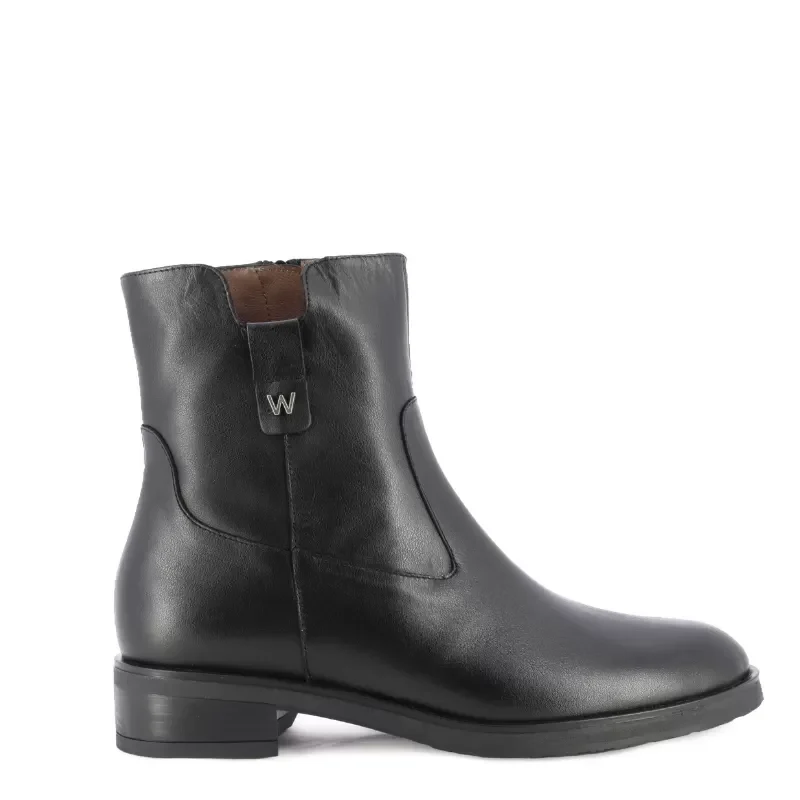 Дамски Равни Боти WONDERS – C-5481 ROCIO ISY NEGRO