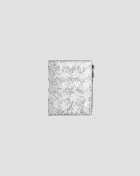 Intrecciato Small Bi-Fold Wallet in Silver — снимка 2