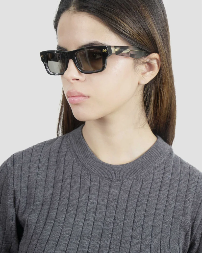 Dizzy Square Sunglasses in Havana Gold — снимка 2