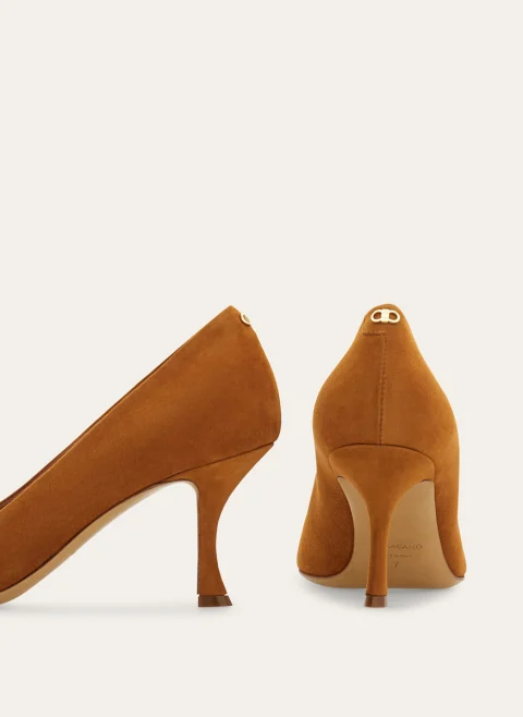 Велурени обувки на ток Ferragamo — снимка 3