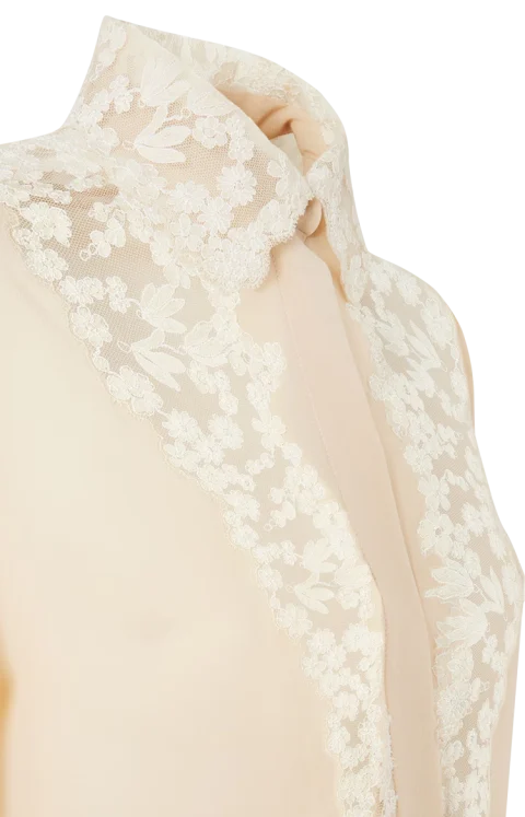 Silk Georgette Shirt in Beige — снимка 2