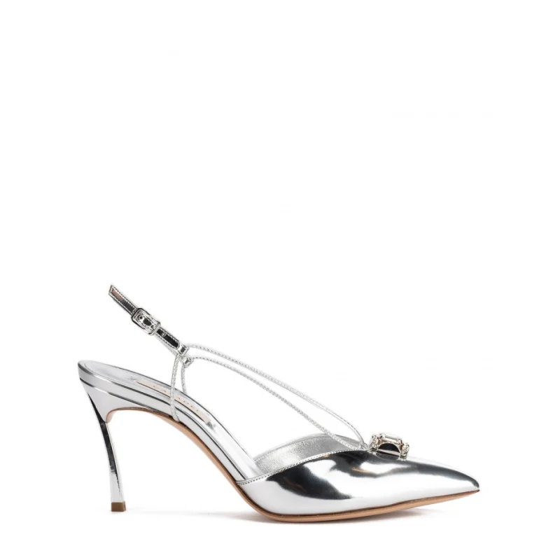 Дамски сребърни обувки Casadei