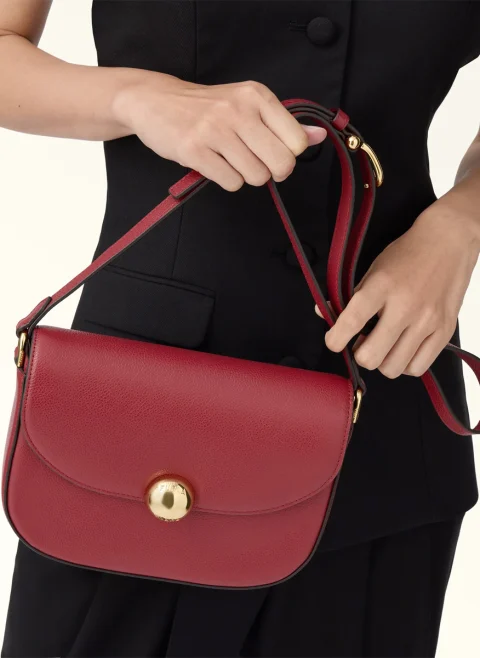 Crossbody чанта Furla Moonlight Ciliegia — снимка 2