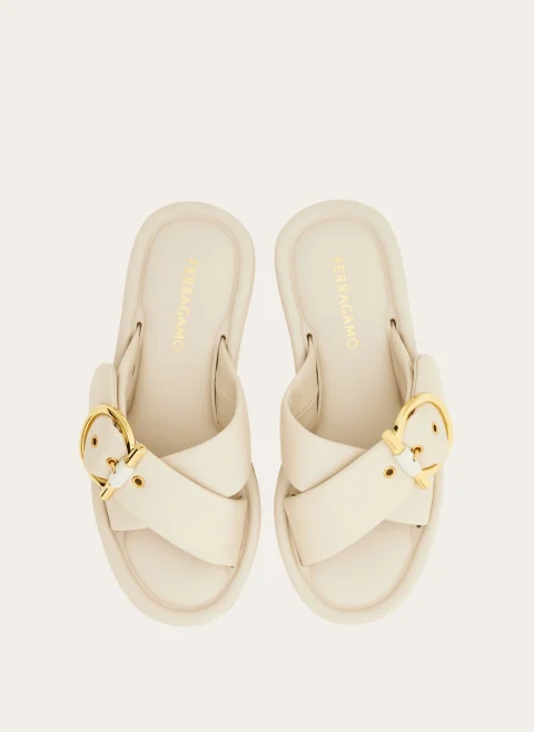 Чехли от естествена кожа Ferragamo — снимка 3