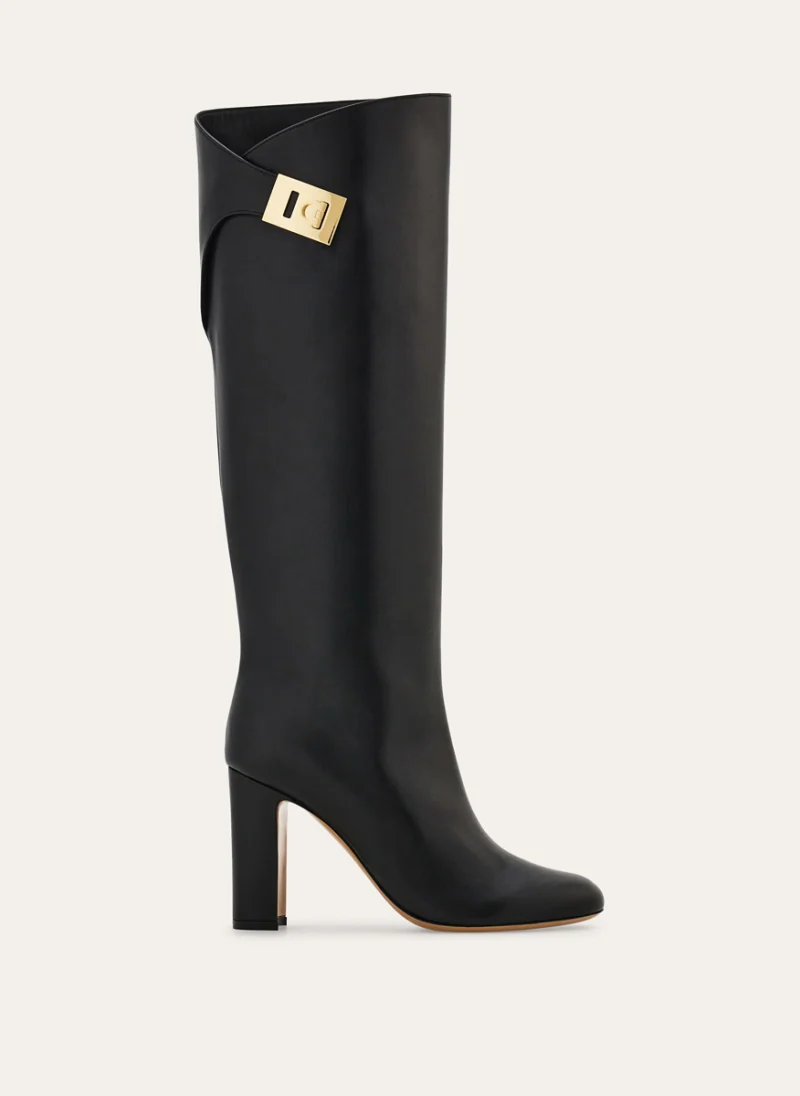 Високи кожени ботуши с 'Hug buckle' Ferragamo