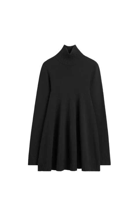 Wool Turtleneck Top in Black