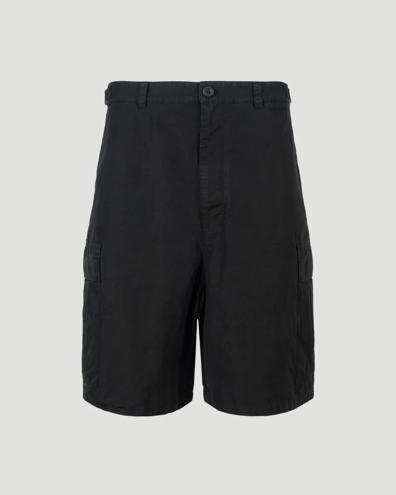Cargo Shorts in Black