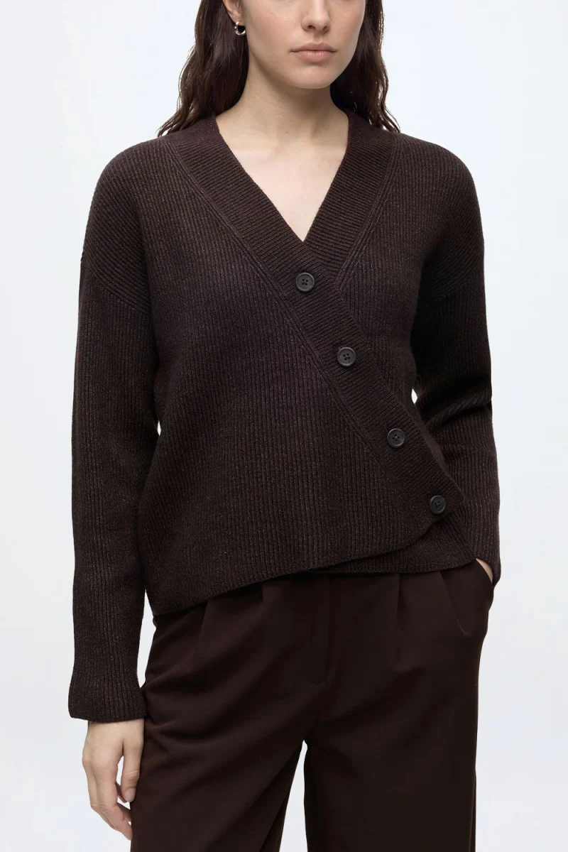 Жилетка Onlkatia Rib Button 15374822 19-1109 TCX chocolate torte — снимка 2