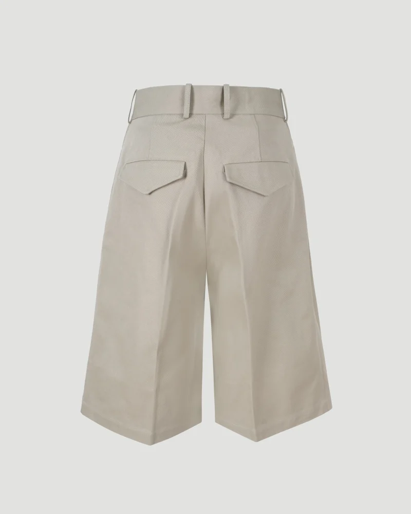 Oversized Bermuda Pants in Beige — снимка 2