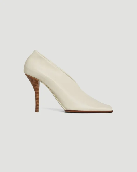 Soft Square Pumps