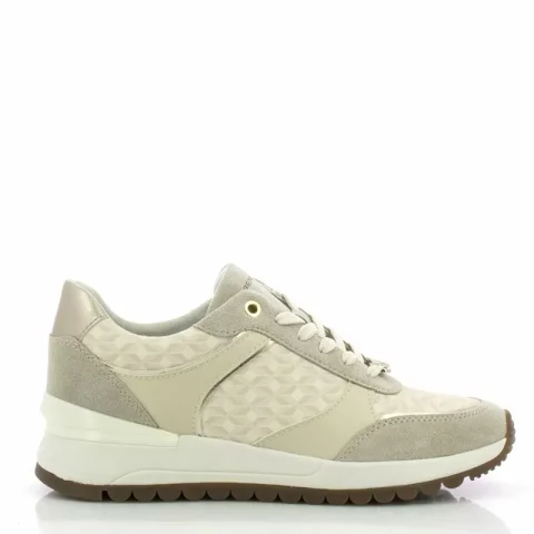 Дамски Сникърс GEOX – D5500A D DESYA PAPYRUS/LT TAUPE
