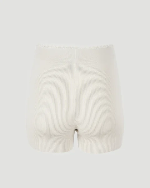 Fitted Rib Shorts in Ecru — снимка 5