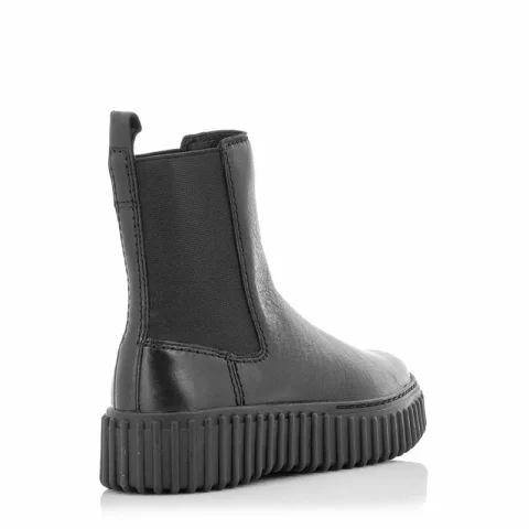 Дамски Равни Боти CLARKS – 26173858 TORHILL MAPLE BLACK — снимка 3