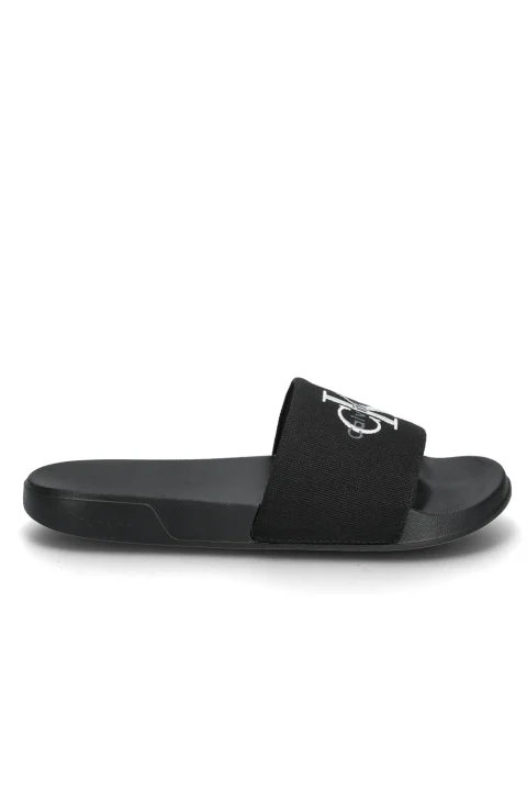 Чехли Ess Cv HW0HW02958 0GJ triple black