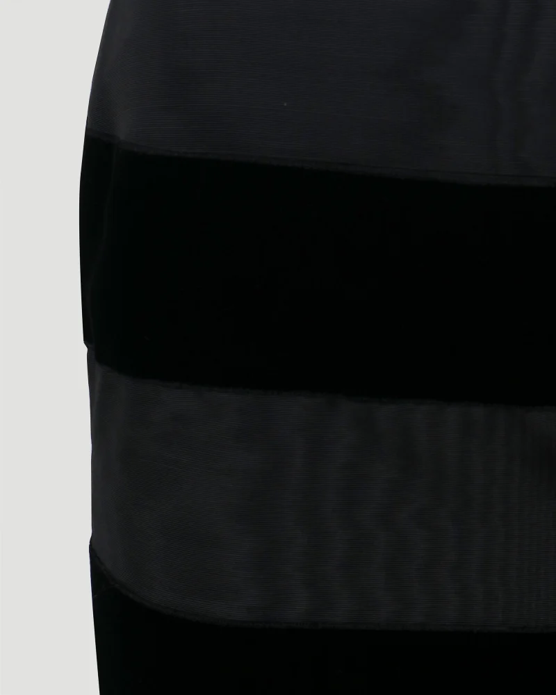 Mini Skirt in Faille Moiré — снимка 3