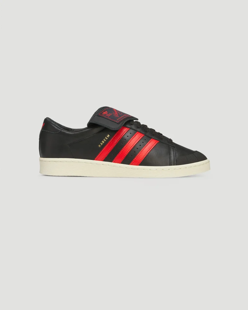 Chavarria Jabbar Low Shoes in Black and Red