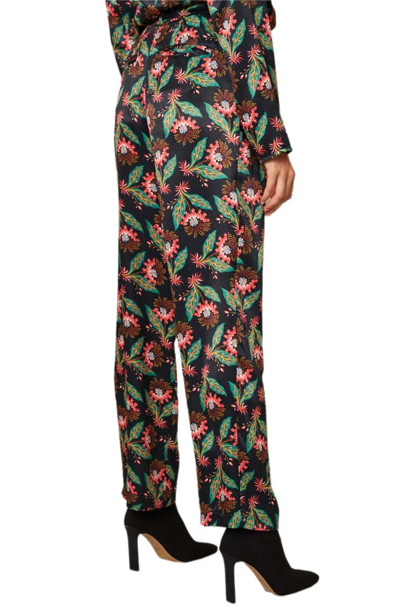 Панталони W23T5198 one color — снимка 2