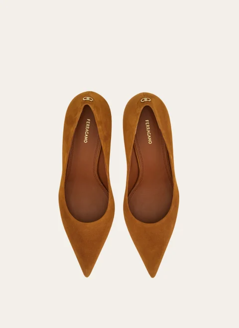 Велурени обувки на ток Ferragamo — снимка 5