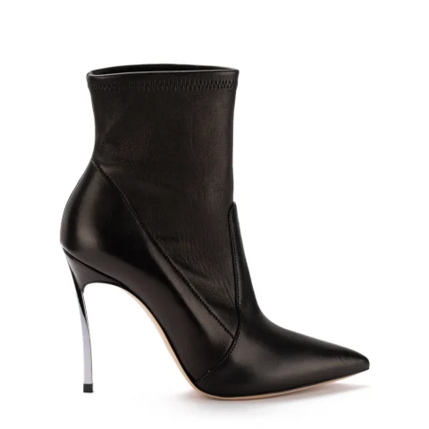 Дамски елегантни боти с ток "Blade" Casadei