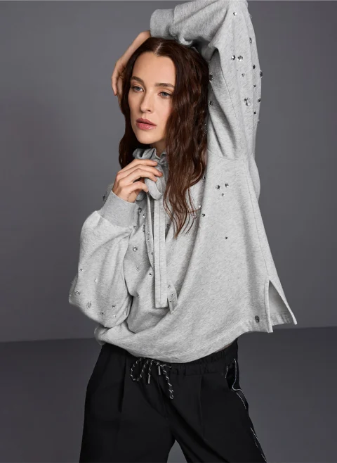 Суитшърт с декоративни камъни Marc Cain Sports — снимка 7