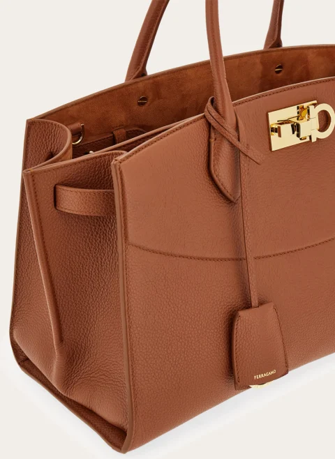 Чанта 'Studio' Ferragamo (M) — снимка 2
