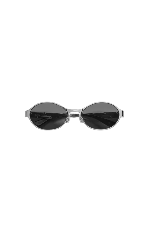 Dash Oval Sunglasses in Silver