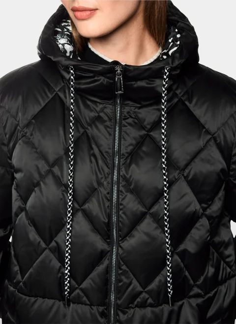 Капитонирано яке с 'diamond' мотив Marc Cain Sports — снимка 4