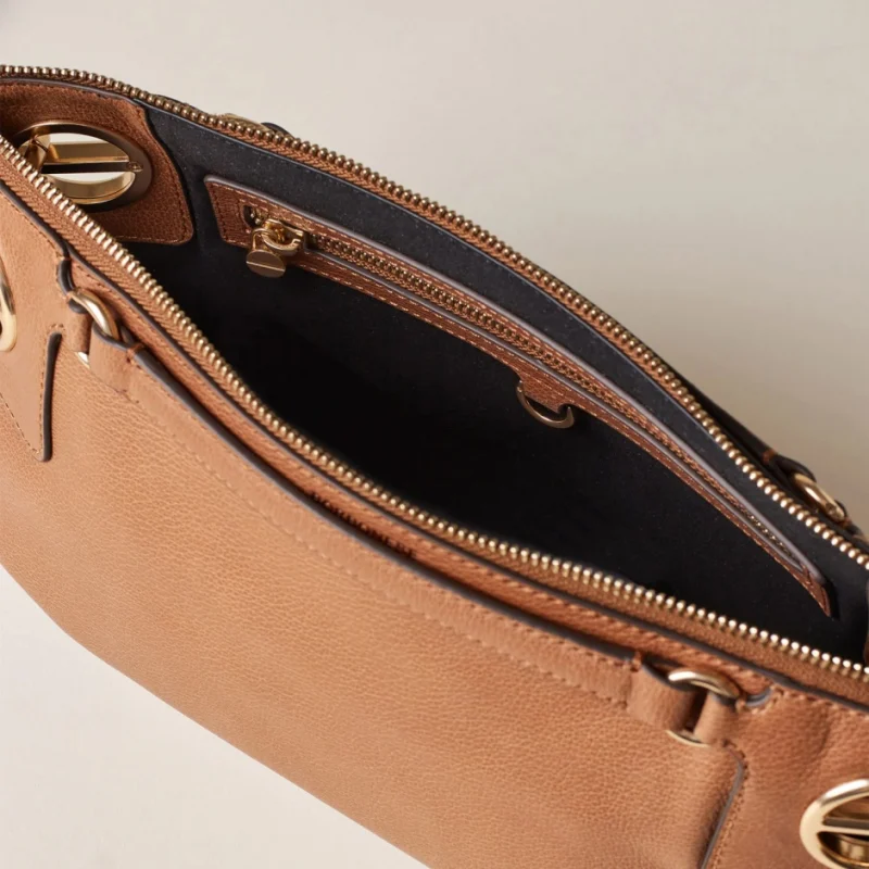 Дамска кафява чанта London Shoulder Small BORBONESE — снимка 7