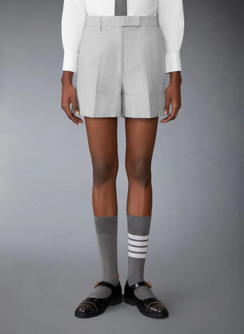 Къс панталон с фино райе Thom Browne