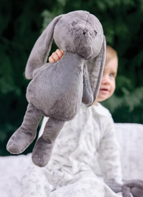 Плюшена играчка с принт 'Augustin the rabbit' 25 см Tartine et Chocolat — снимка 7